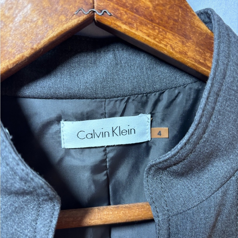 Calvin Klein Dark Gray Cap-Sleeve Midi Sheath Dress - Picture 2 of 3